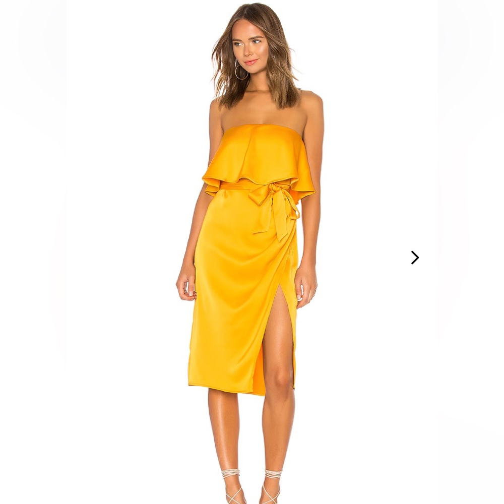 Elegant Yellow Strapless midi Dress